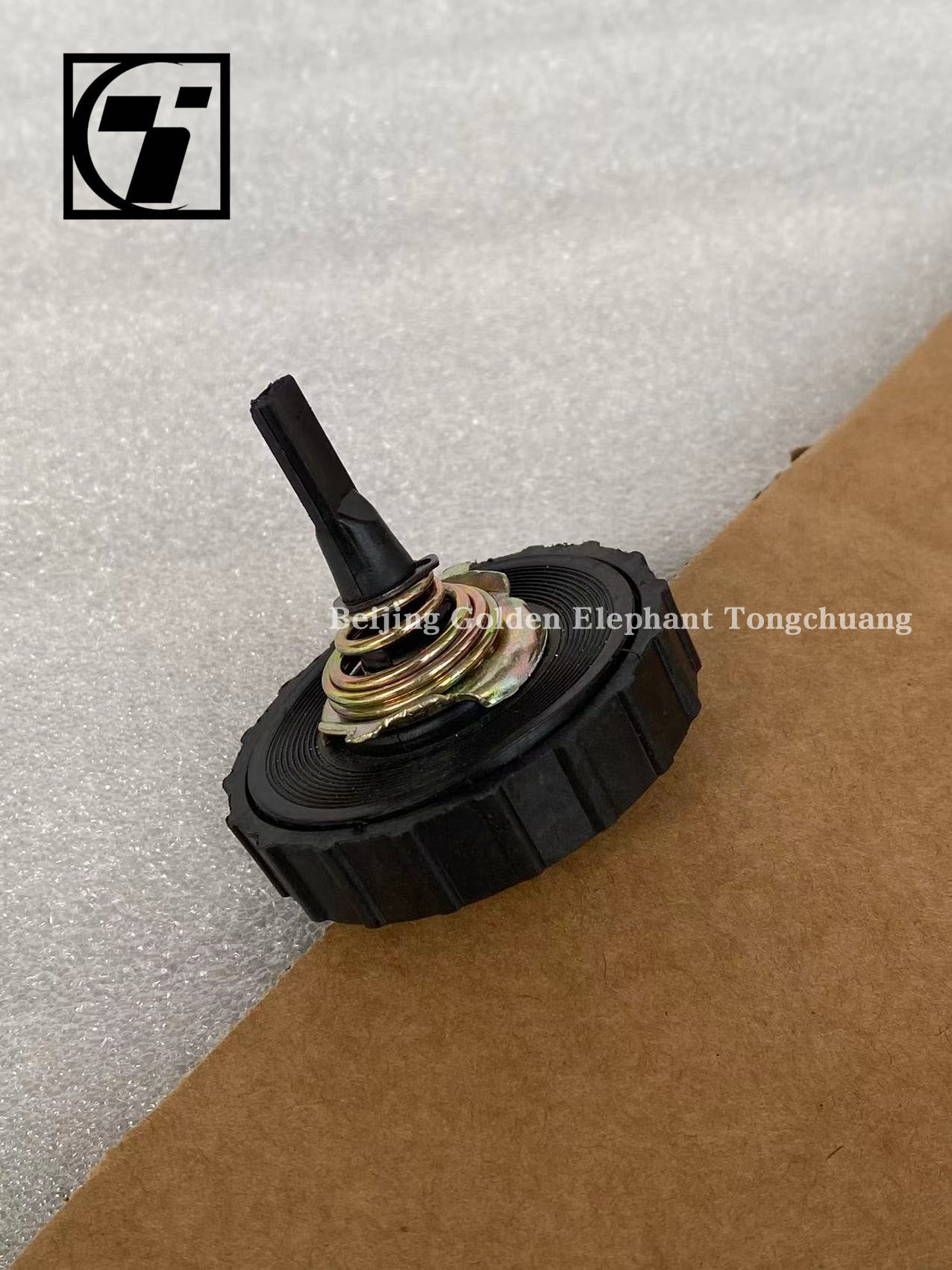 Foton Aumark Truck Tie Rod Power Steering Oil Cap 1105134000022 1108934000022 L0340040024A0 1105934000009 1104934000124 Plastic
