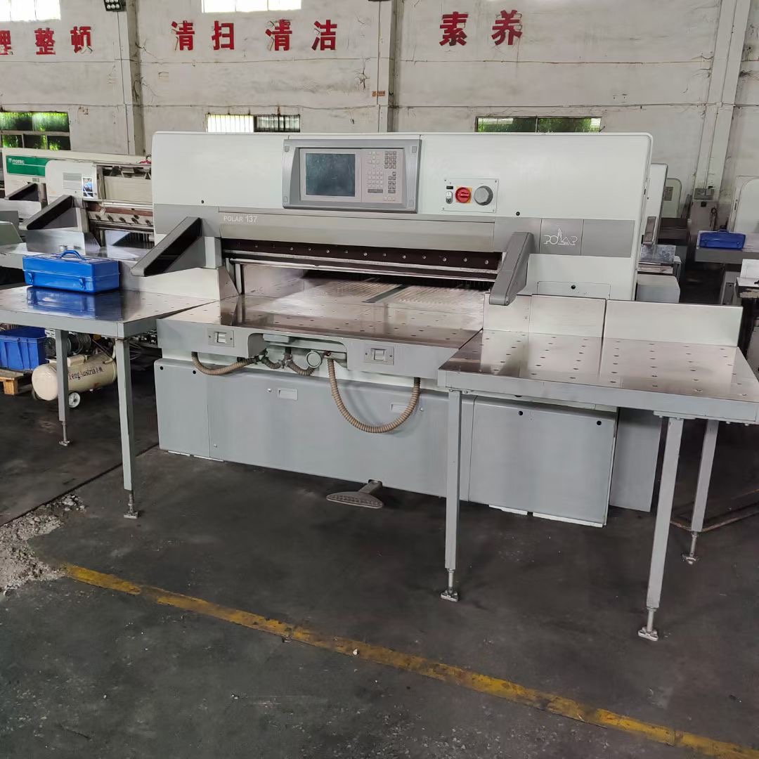 Second Hand Polar 1370 1150 Paper Cutter for Automatic Cutting Excellent Condition