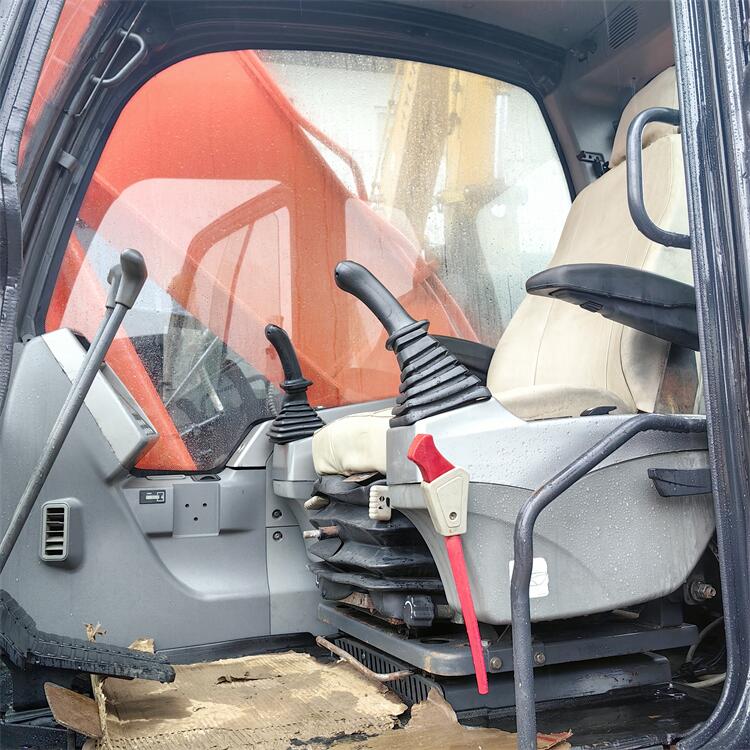 Original Hydraulic Pump Used Doosan 20ton Excavator DX225 DX220 DX200 For Construction