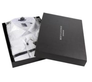 China 200gsm 350x270x60mm Garment Gift Boxes T Shirt Custom Logo With Lids BSCI wholesale