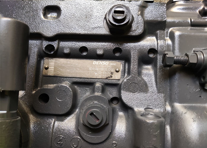 6D125 Used Fuel Injection Pump Six Plunger head For Excavator PC400-5 D6-11 28kg Weight