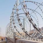304 Stainless Steel Razor Wire , Hot Dipped Galvanized Concertina Coil Wire