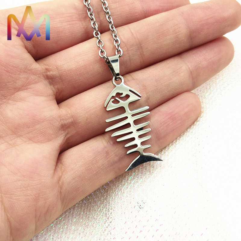 Unisex SS304 Skeleton Pendant Necklace Thickness 2.5MM