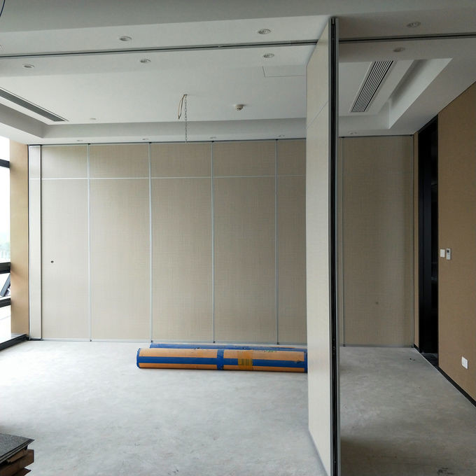 Restaurant Partition Wall / Folding Wall Divider For Dining Room