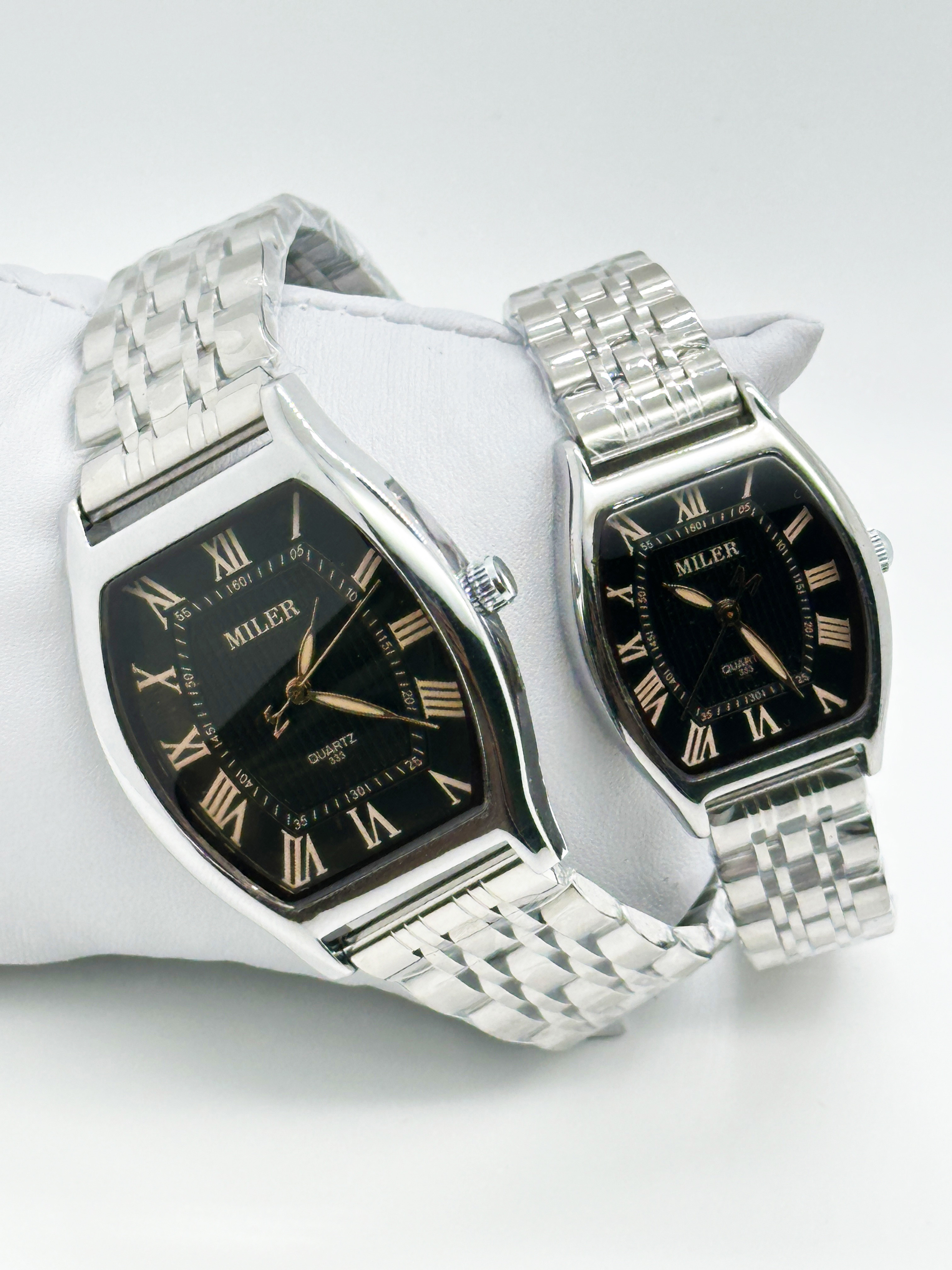 High Quality Factory OEM Stock Luxury Alloy Couple Set Wristwatch