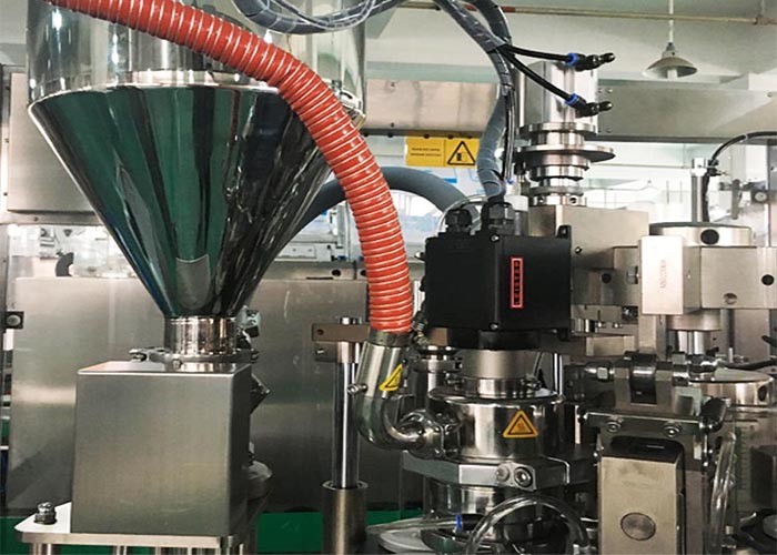 CE Auto Plastic Tube Filling And Sealing Machine Support Hand Cream Tube Filling