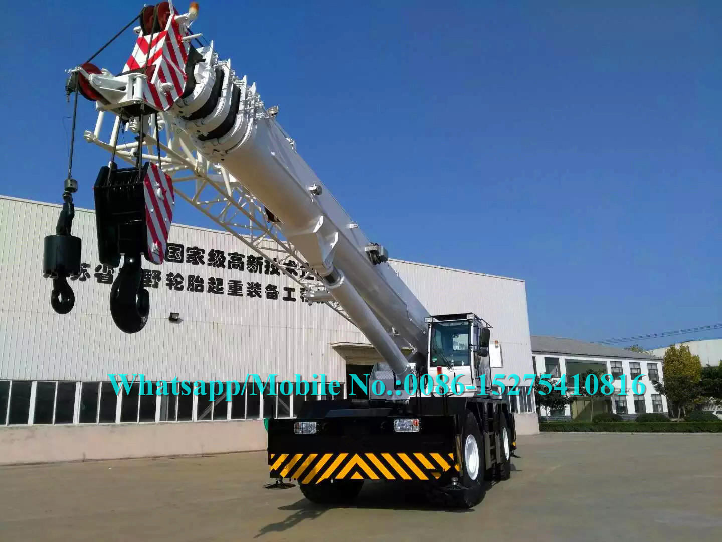 Large Ground Clearance Boom Truck Crane 30T 35T Full Wheel Drive Crab Steering