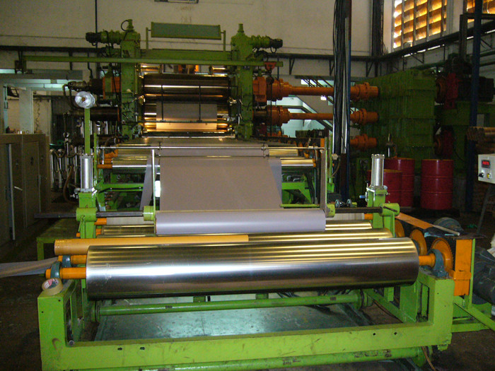 4 roll calender PVC Plastic calendering equipment with embossing machine