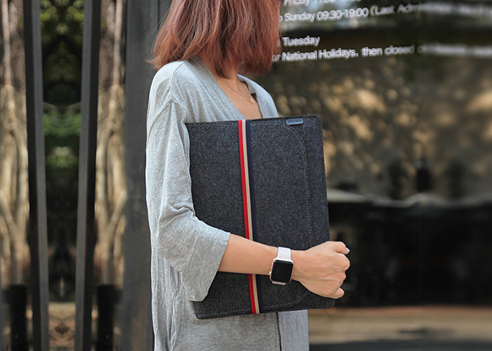Most Popular Trendy Concise Style felt laptop bag , Business Briefcase Fashion Felt Notebook Case