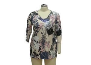 China Ladis Shirt Little V-Neckline Shiny Reinstone Decoration 3/4 Sleeves Digital Printing Ladies Fashion Shirt wholesale