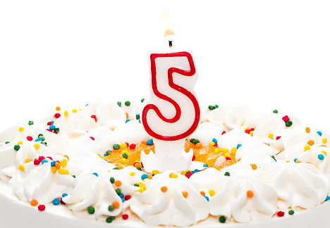 Birthday Candle Number 5 With Red Color Edge , Lovely Candles For Cake