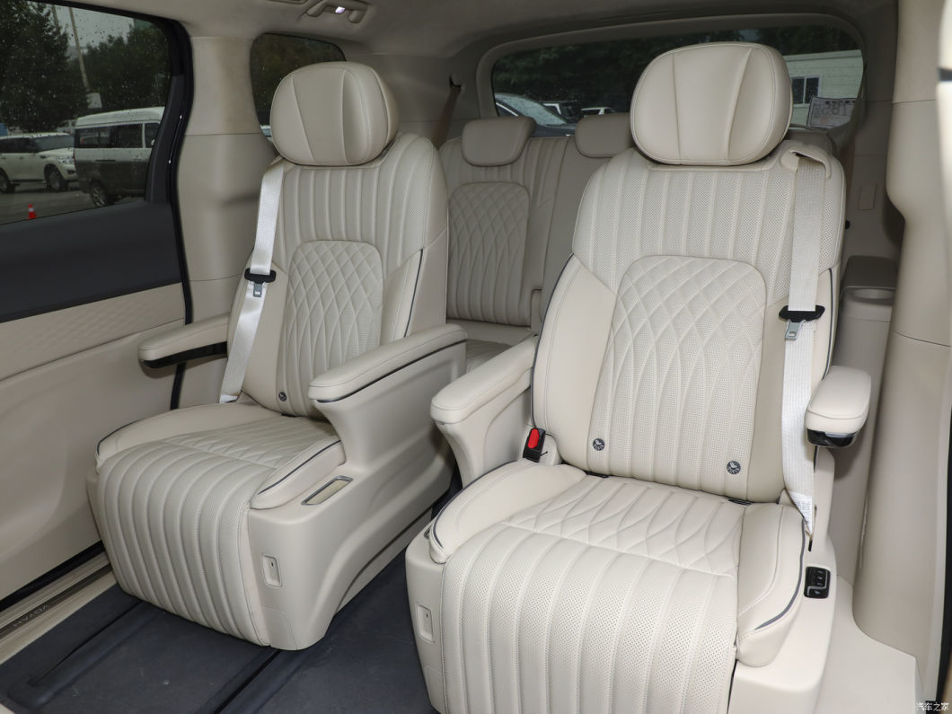 Voyah Dream Hybrid 2024 Electric Auto Car Left Hand Drive MPV Vehicle