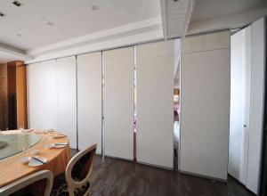 China Singapore Melamine Surface Portable Wall Partitions For Restaurant / Classroom wholesale