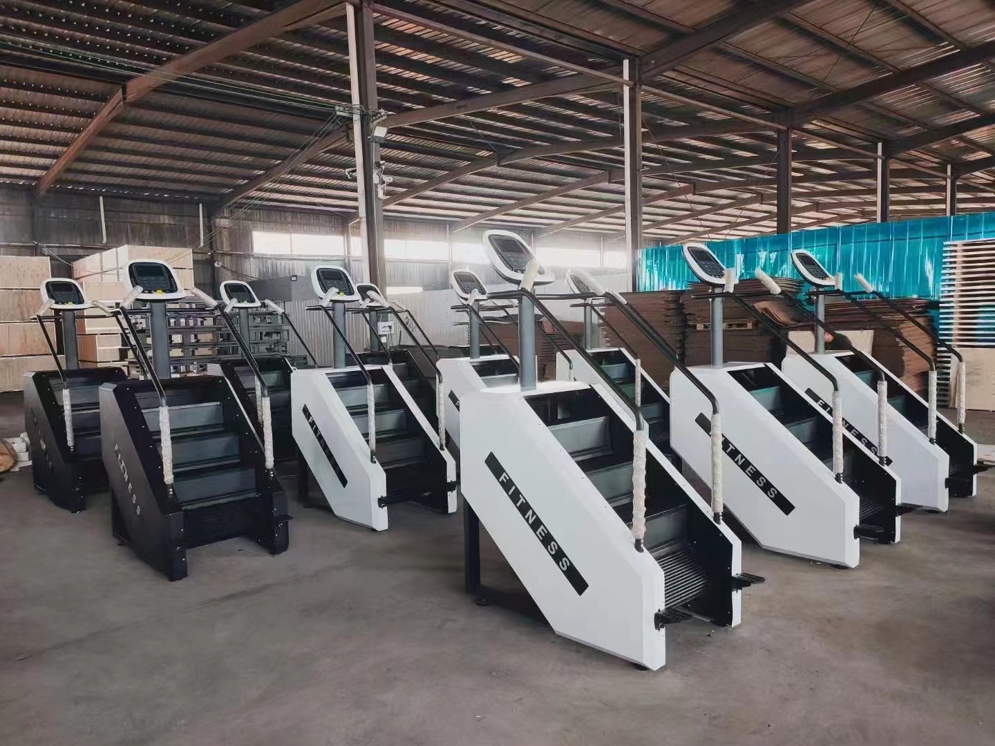 Compact Electric Stair Trainer Factory Price Multiple Resistance Levels Effective Calorie Burning Stair Climbers Stair Master