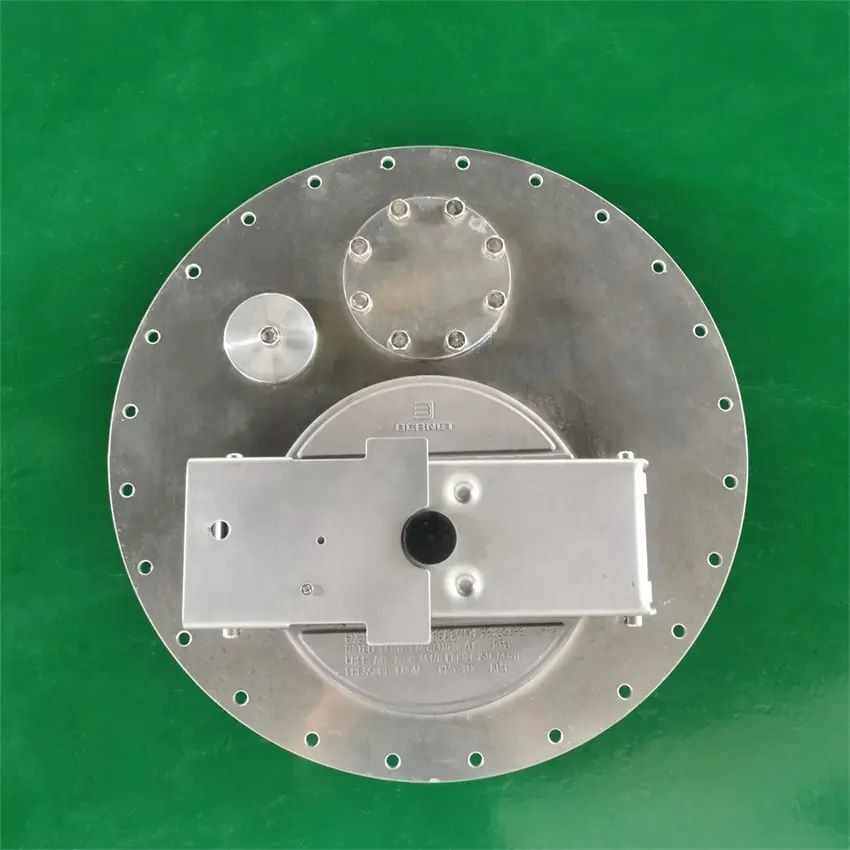 Bernet Aluminum Alloy Manhole Cover High pressure and high temperature Resistant Top Cover for Tanker