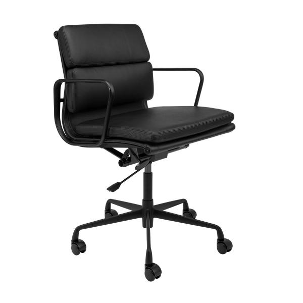 Mid Century Soft Pad Management Chair , Black Powder Coated Modern Leather