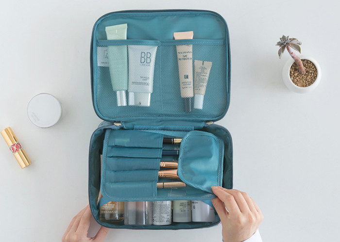 Multi - Function Travel Cosmetic Bags , Ladies Toiletry Bag High Durability