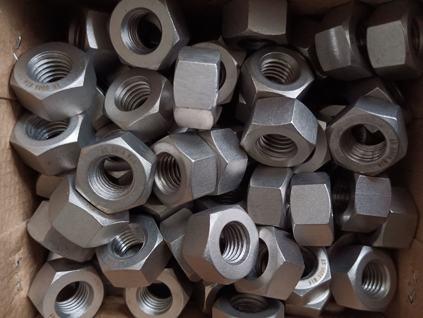 Superalloy Material A286 Gr660 GH2132 Heavy Hex Nut for Oil and Gas Refinery Projects Grade 4.8/6.8/8.8/10.9/12.9