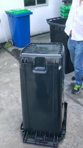 China 100 liters refuse containers /wheelie bins/garbage bins wholesale