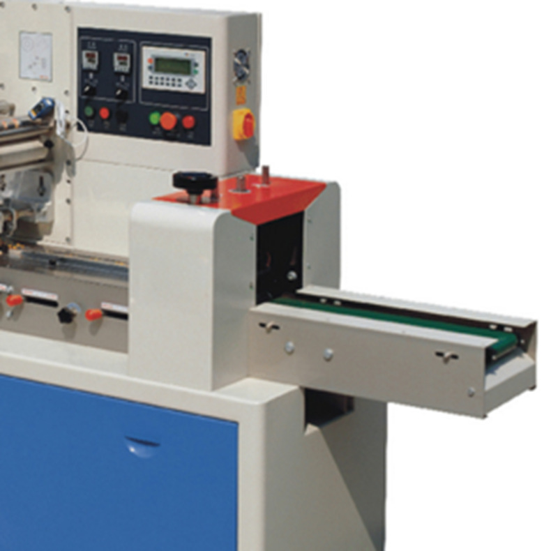 Multi-function down-walking paper belt pillow packing machine for all kinds of regular object packaging castors screw