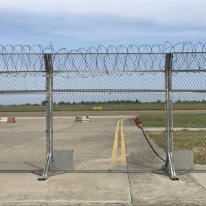 China 90cm CBT-65 Stainless Steel Concertina Razor Barbed Wire for Airport Protection Fence wholesale