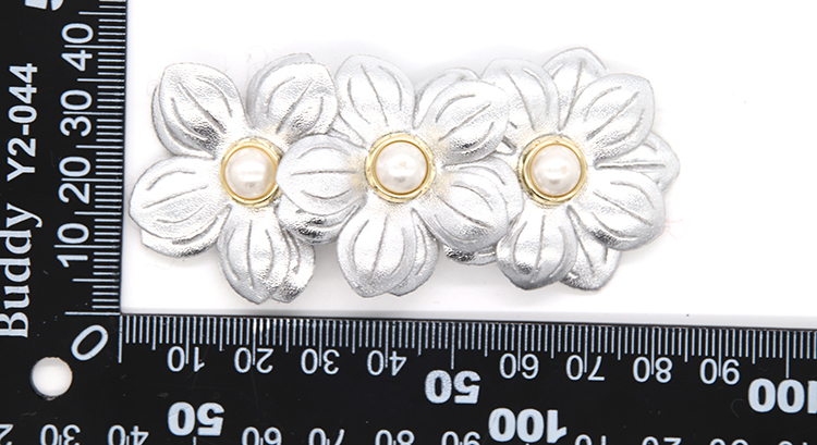Wenzhou Kml Wholesale custom handmade flower fashion special cloth shoe buckle accessories