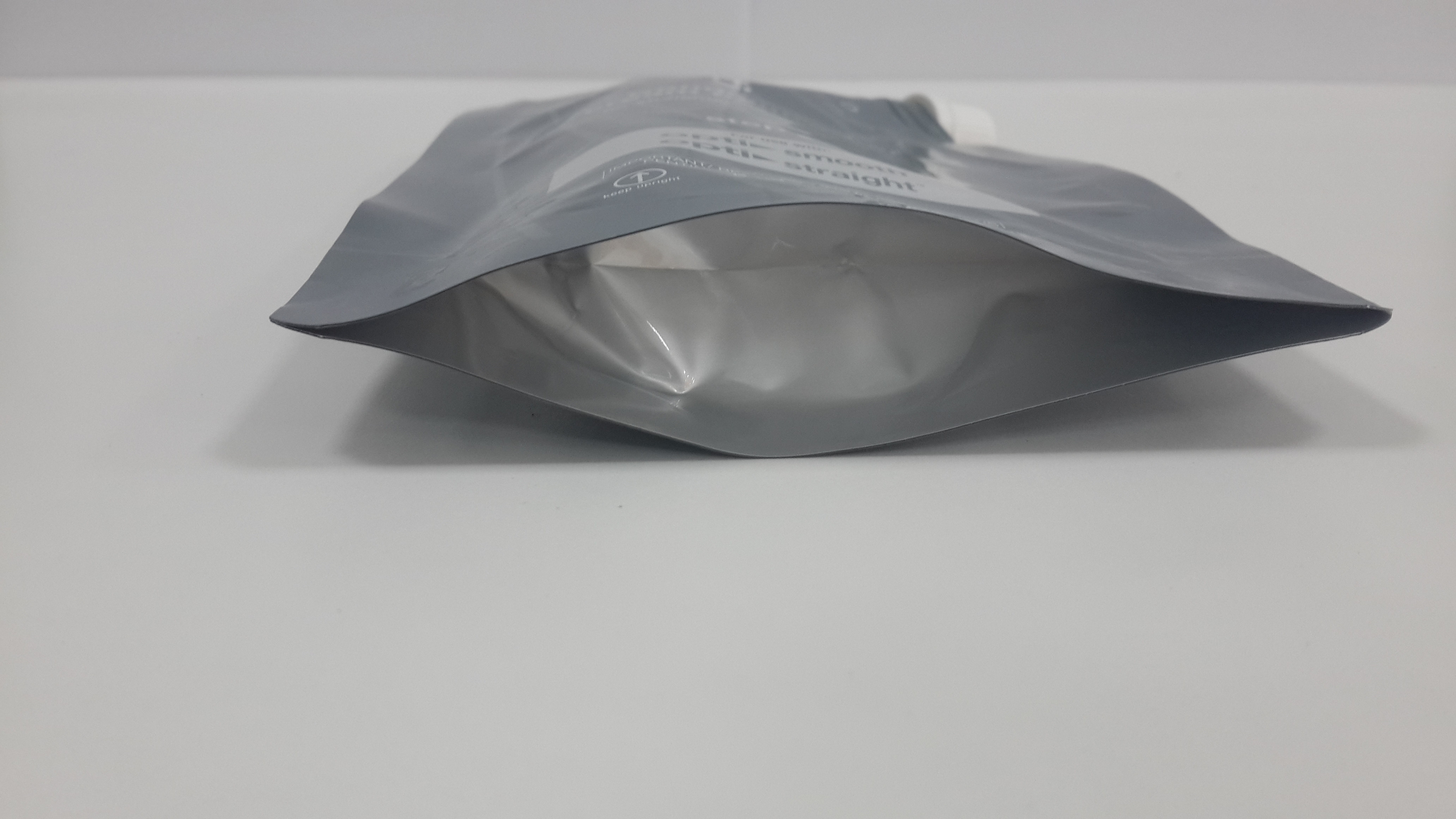 Flexible Plastic Pouch Packaging With Aluminum Layer Laminated Material