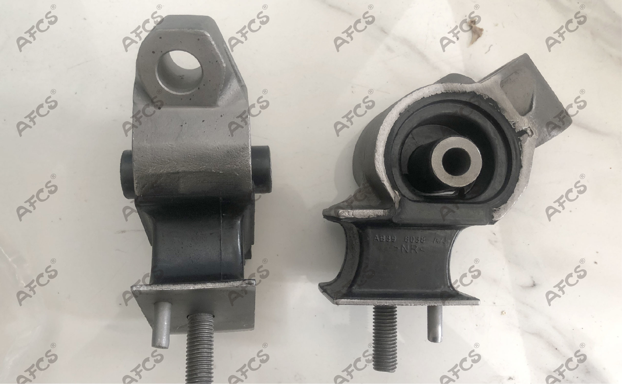 UF9S-39-040A AB396038AJ Car Engine Mounting For FORD RANGER TKE 2.2 2014-