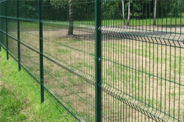PVC Welded Galvanized Iron Wire Mesh Fence 3D Garden Perimeter Fencing