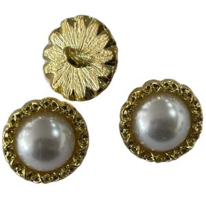 China ODM Size Pearl Metal Shank MOP Shirt Buttons For DIY Sewing Accessories wholesale