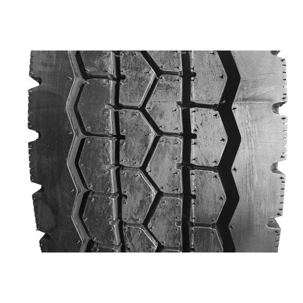 Thailand Natural Rubber 12R22.5 Drive Tires All Weather Truck Tire Mining Pavement Tubeless Tyre Radial Truck Tyre AR999