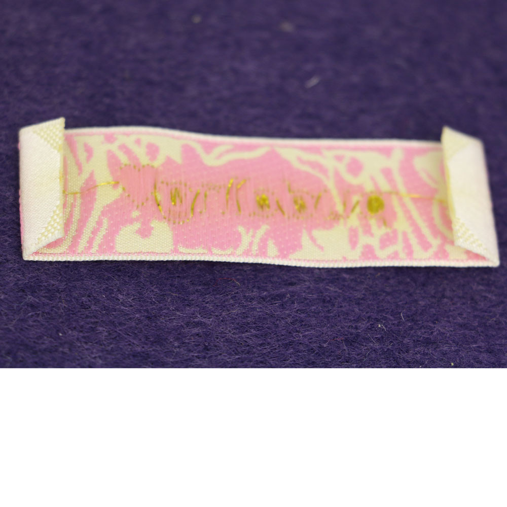 Golden Color Custom Woven Fabric Labels Rectangle T Shirt Woven Labels