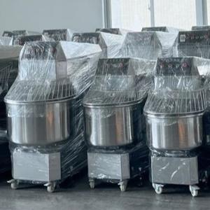 China Automatic Food Mixing Machine Stainless Steel Electric Mixer For Bakery 20L - 50L wholesale