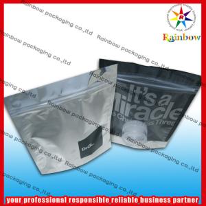 China Stand Up Cosmetic Packaging Bag Colorful Printing With k wholesale