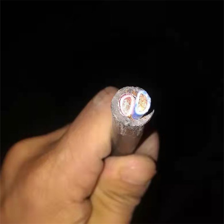 D type RRU power cable 1 - 600V UL2586 RRU DC power cable D type 2x12AWG / 2x10AWG / 2x6mm2 RRU DC power cable for Huawei ZTE base stations