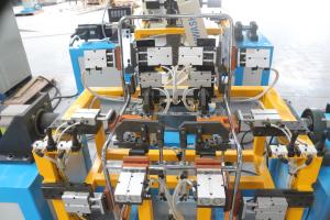 China Hwashi Stainless Steel Industrial Chair Automatic Robot Arm Welding Machine wholesale