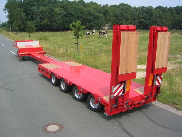 3000 ton Max Payload AOTONG TRAILER Semi Trailer for Large Tank Container Transport