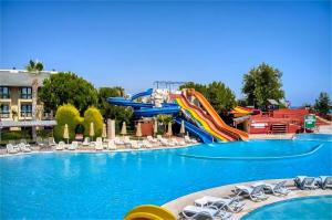 China Kids Aqua Amusement Park Equipment Swimming Pool Fiberglass Water Slide wholesale