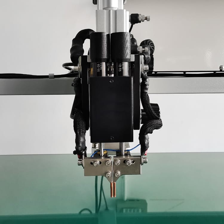 High Precision Lithium Ion Battery Spot Welder 6600uF For Solar Light Battery