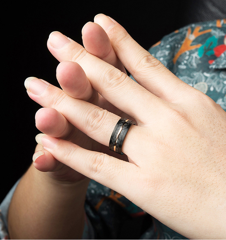 Luxury Fashion Couple Stainless Steel Rings Waterproof Round Men's Rotating Ring