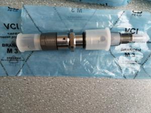 China komatsu excavator PC300-8 injector 6745-11-3100/6745-11-3102 loader WA430-6 6D114 engine wholesale