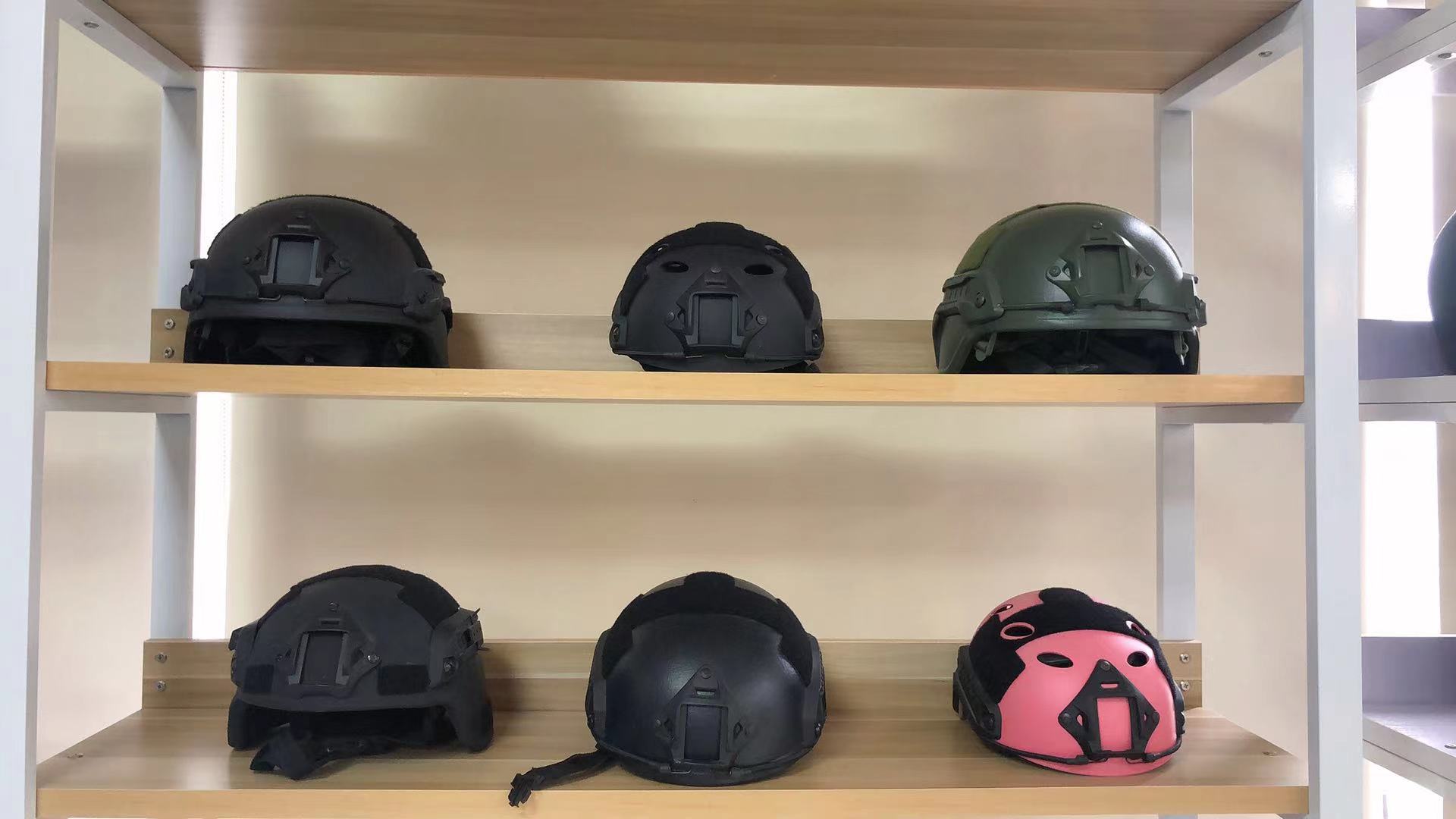 PE and EVA Technology On/Off Road Shock-Absorbing Protective Gear for Motorcyclists