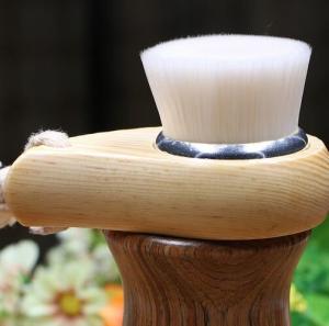 China Super fine fiber wood handle cleaning brush wholesale