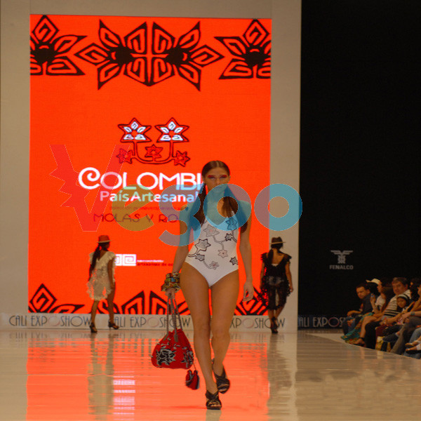 Indoor Full Color 3.91mm Stage Background Led Display Big Screen 1000cd/㎡