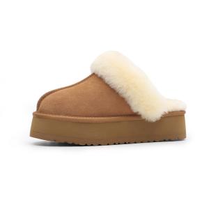 China Factory Custom Cowhide Height-Increasing Women'S Outdoor Thick-Soled Slippers for winter wear wholesale
