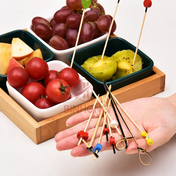 Customizable 0.065kg 12CM Wooden Food Skewers For