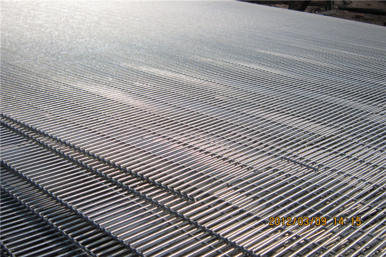 Galvanized 358 Clearvu Invisible Fence 4mm Wire 358 Mesh Panels