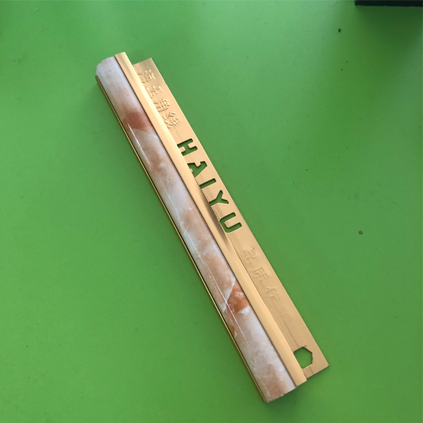 Polished External Corner Tile Trim Gold Transition Aluminum Angle Carpet Tile Trim