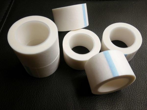 White Color Medical Dressing Tape 4m 5m Plastic Tin Non Woven Micropore Paper