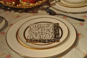 China Biodegradable Gold Foil Napkin , 3ply Monogrammed Beverage Napkins wholesale